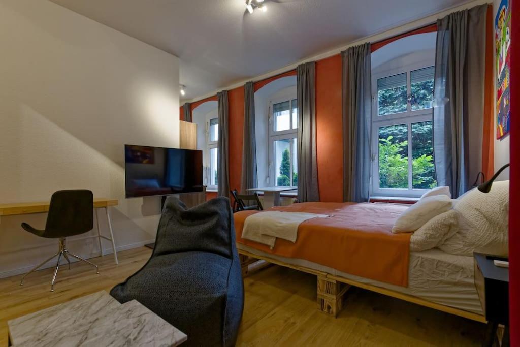 3 Neben Warschauer Platz Und Spree Appartamento *